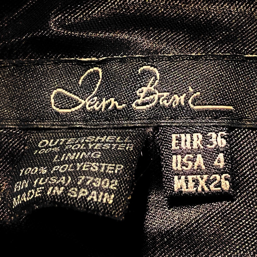 Beautiful black & white dress. Made in spain. See pictures for details. - Picture 11 of 14